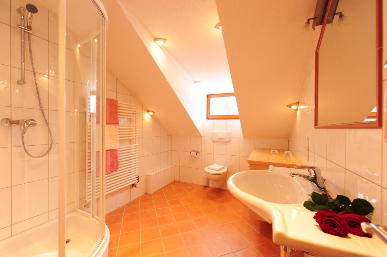 Bed and Breakfast Haus Enzian St. Anton am Arlberg Pokój zdjęcie