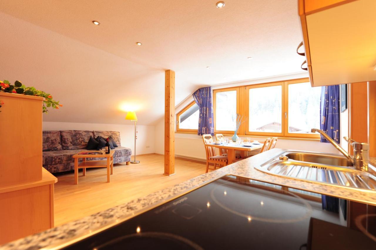 Bed and Breakfast Haus Enzian St. Anton am Arlberg Pokój zdjęcie