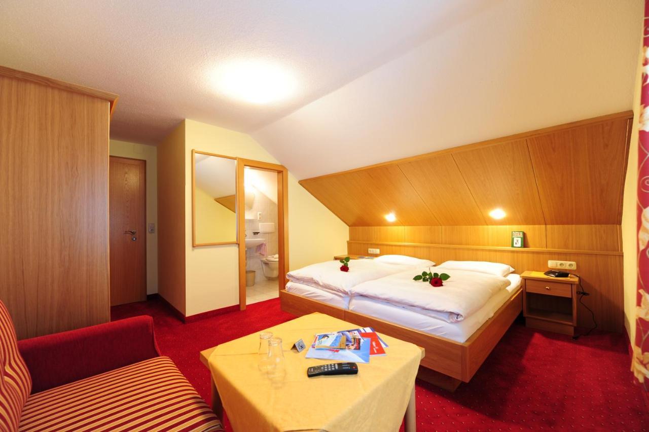 Bed and Breakfast Haus Enzian St. Anton am Arlberg Pokój zdjęcie